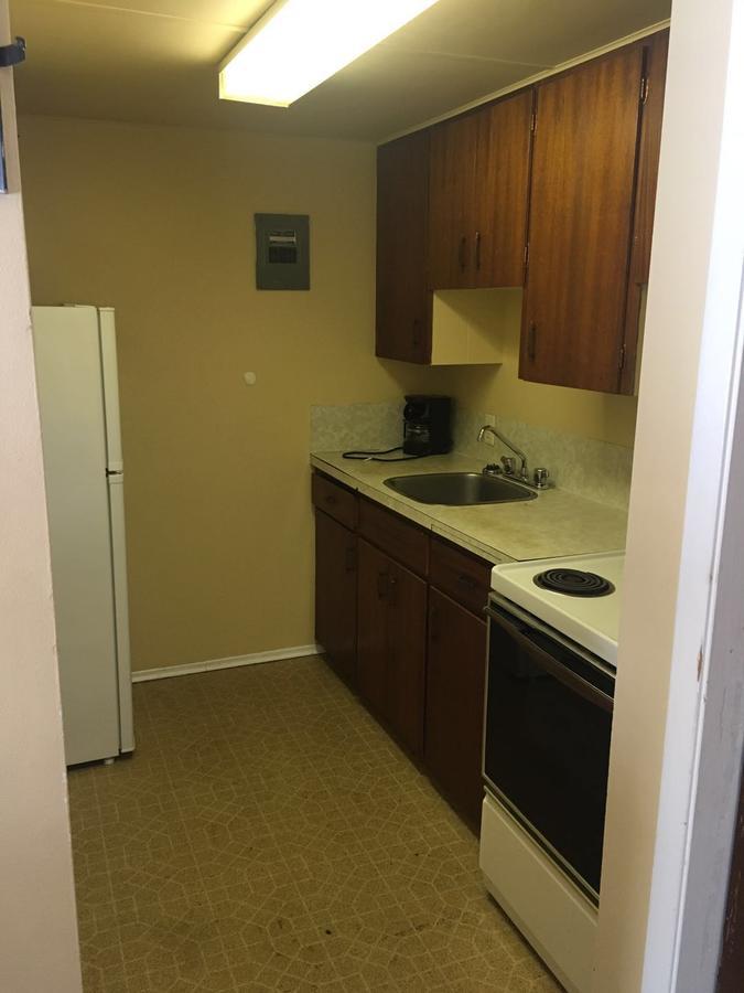 Travellers Rest Motel Salmon Arm Kültér fotó